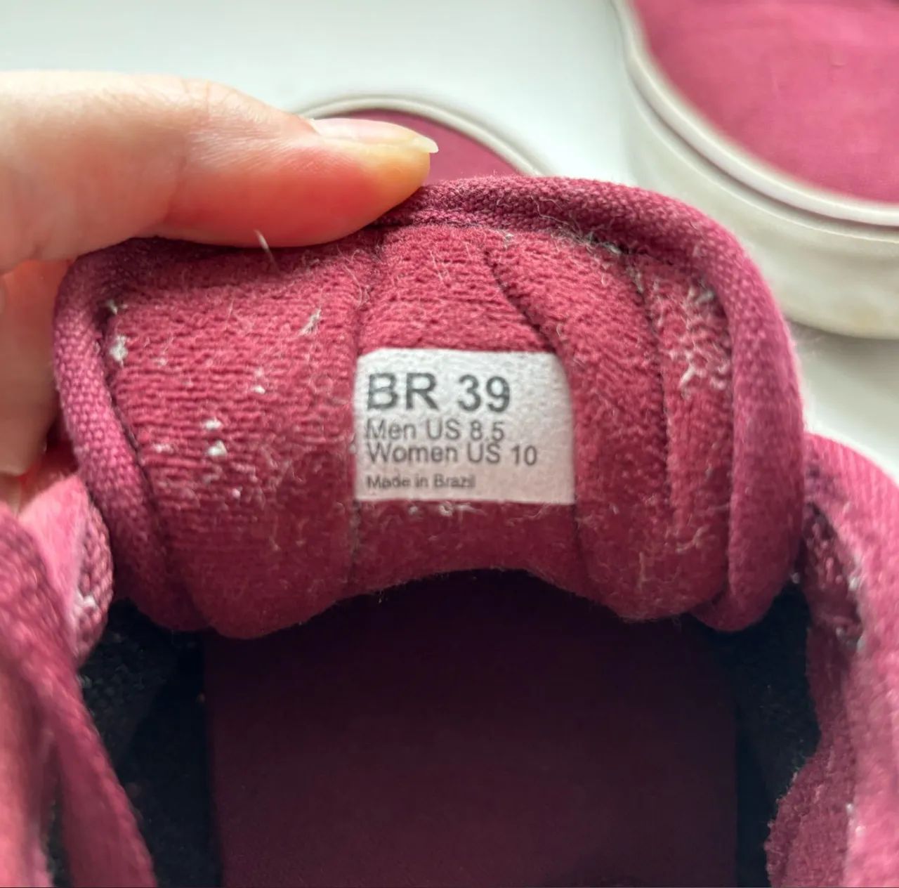 Tênis Vans Authentic - Cor Vinho 39 - Foto 4