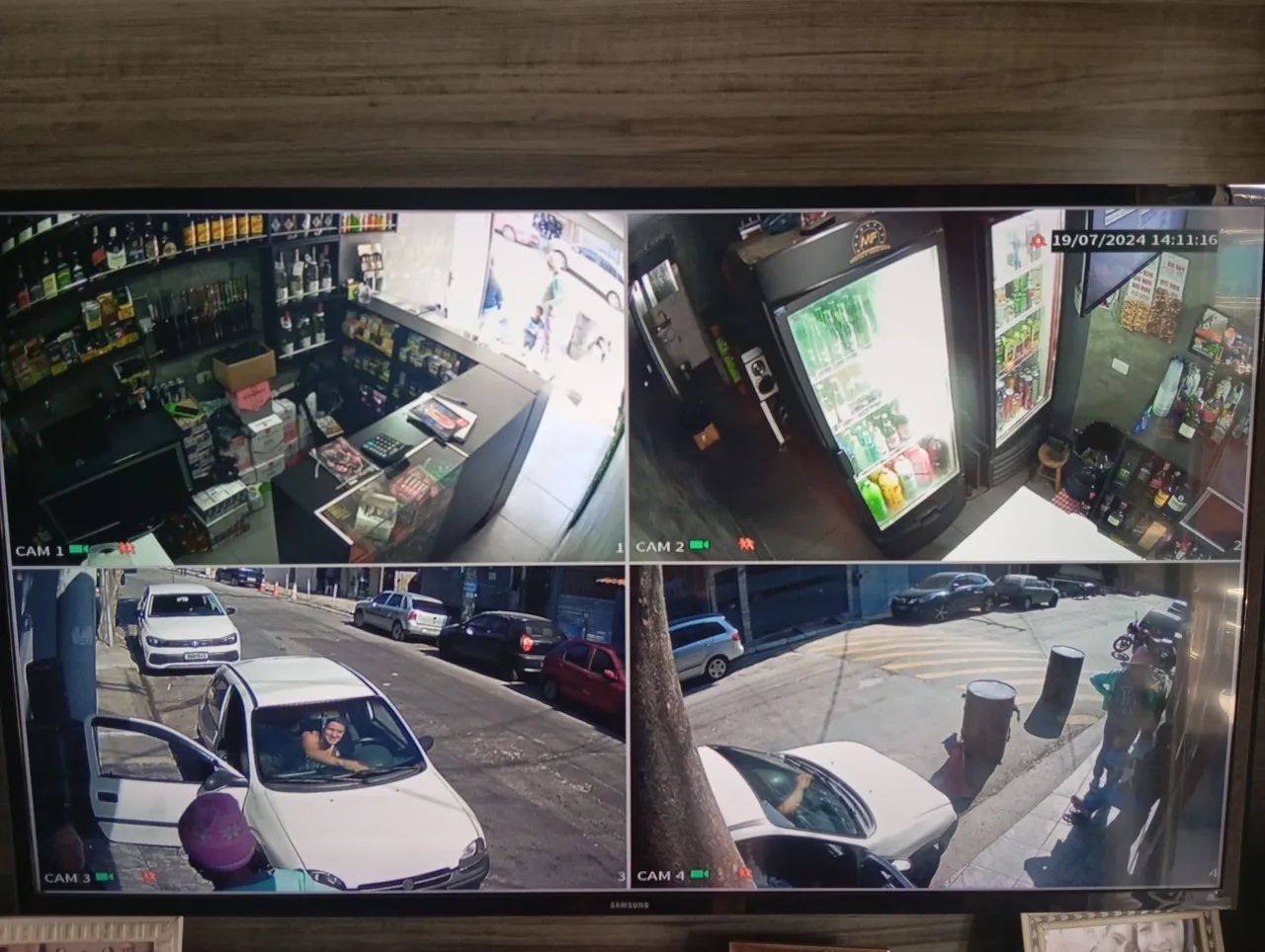 4 câmeras Intelbras 