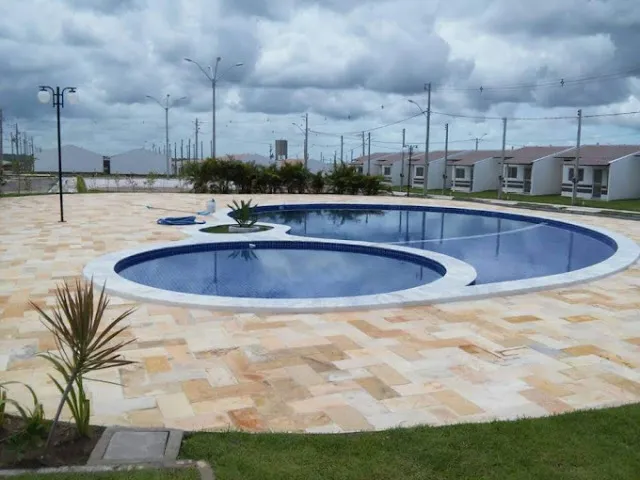 Casa no condomínio Jardim dos Pinheiros - 2 quartos
