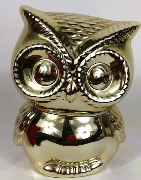 Coruja bibelô Cofre em porcelana dourada peça decorativa.