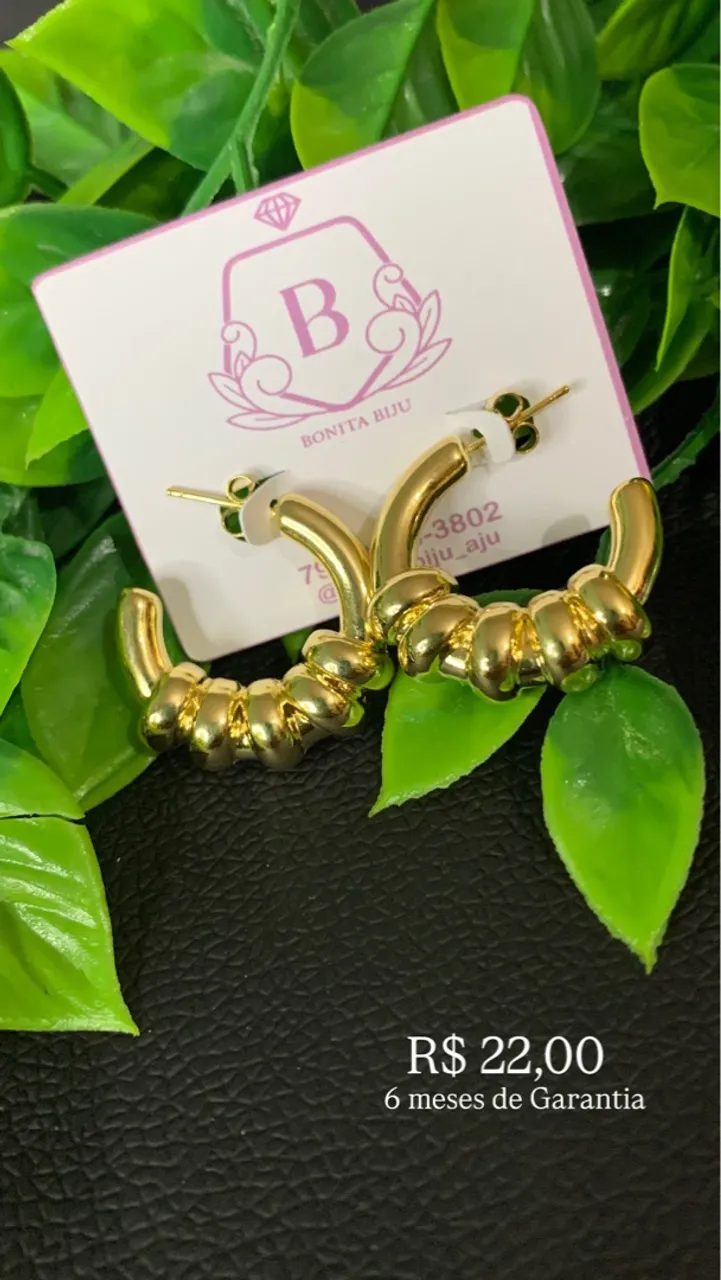 Brincos Dourados Bonita Biju - Elegância e Estilo