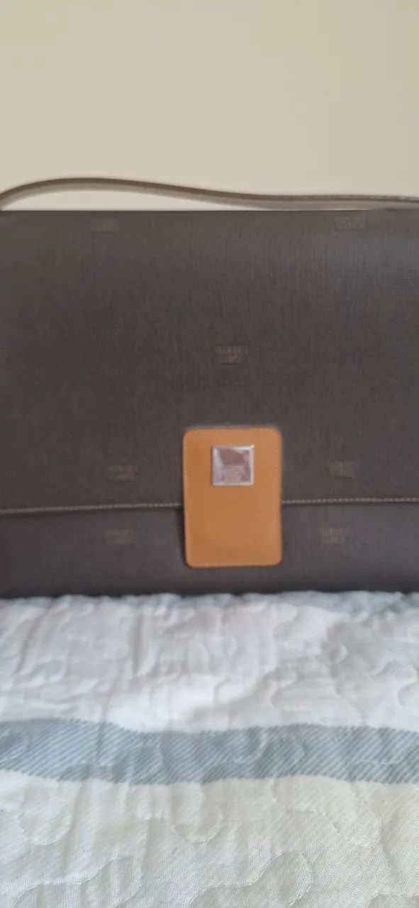 Bolsa Victor Hugo, original, linda