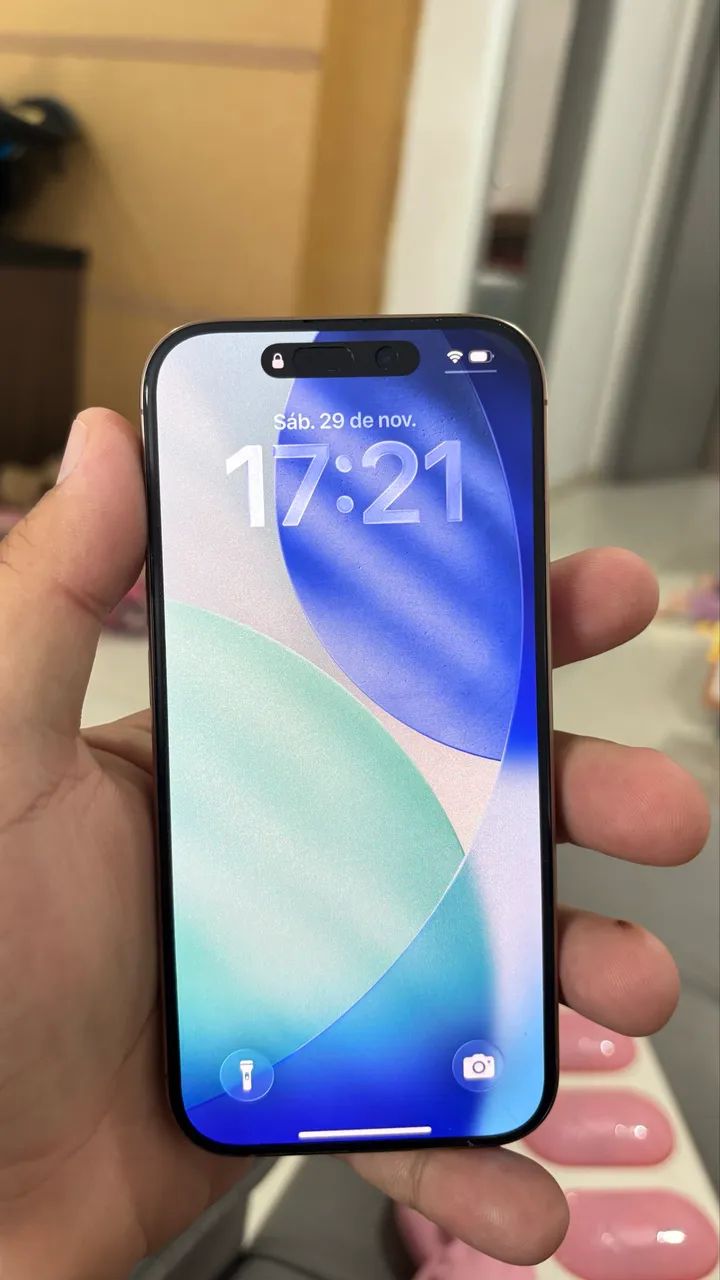 iPhone 16 Pro 256Gb cor Desert 98% saúde bateria