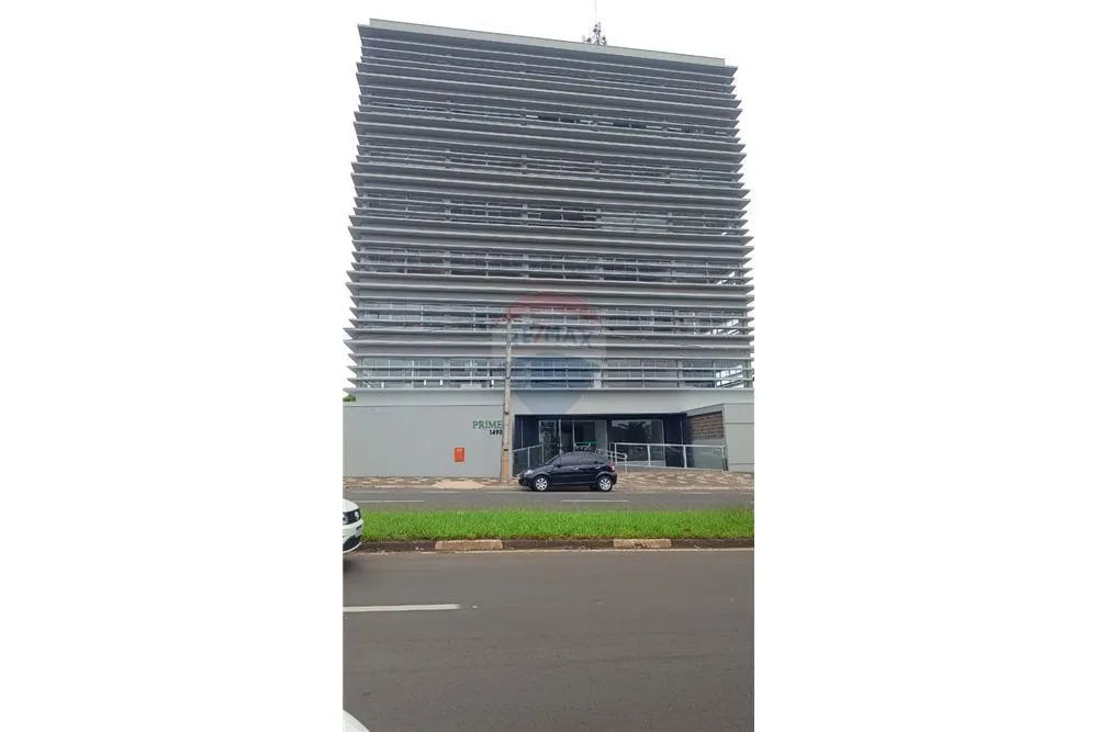 Sala comercial para locação no Edifício Prime, em frente o Hospital Unimed.