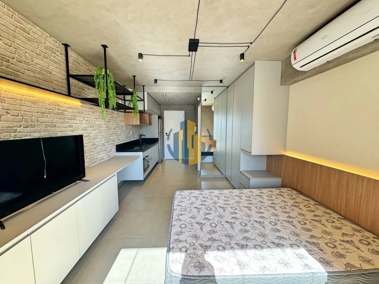 Studio para Locação em São Paulo, Vila Mariana, 1 dormitório, 1 banheiro