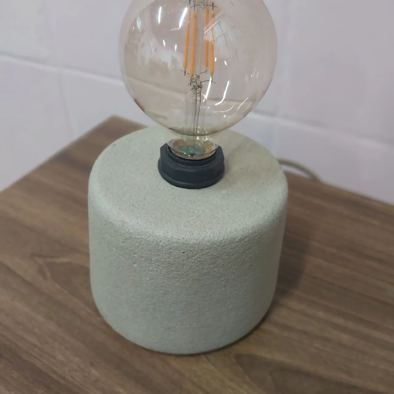 Luminária de Mesa Cimento ES-01 - Foto 5