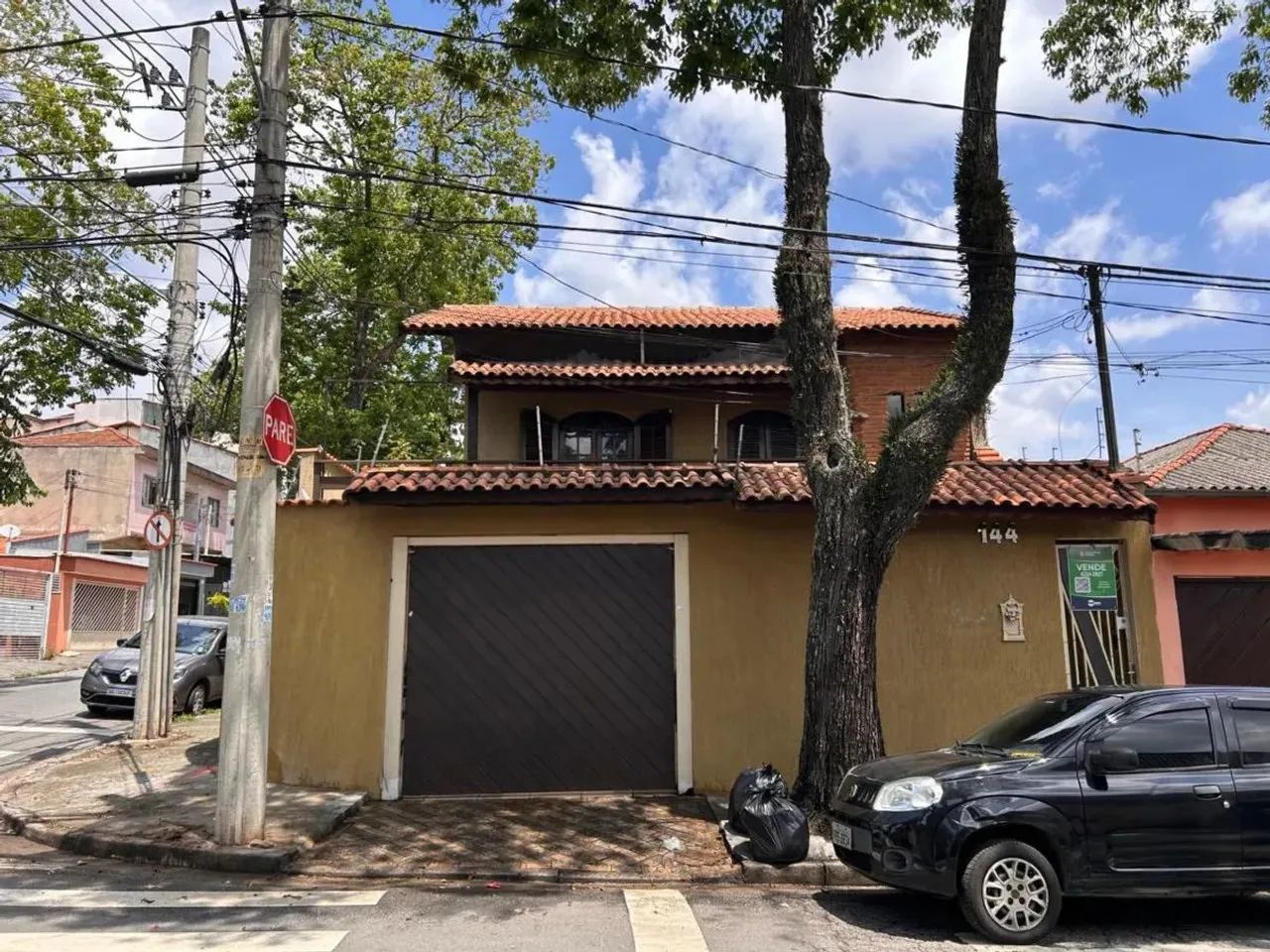 Sobrado para venda com 3 quartos, sendo 1 suíte, 175m²