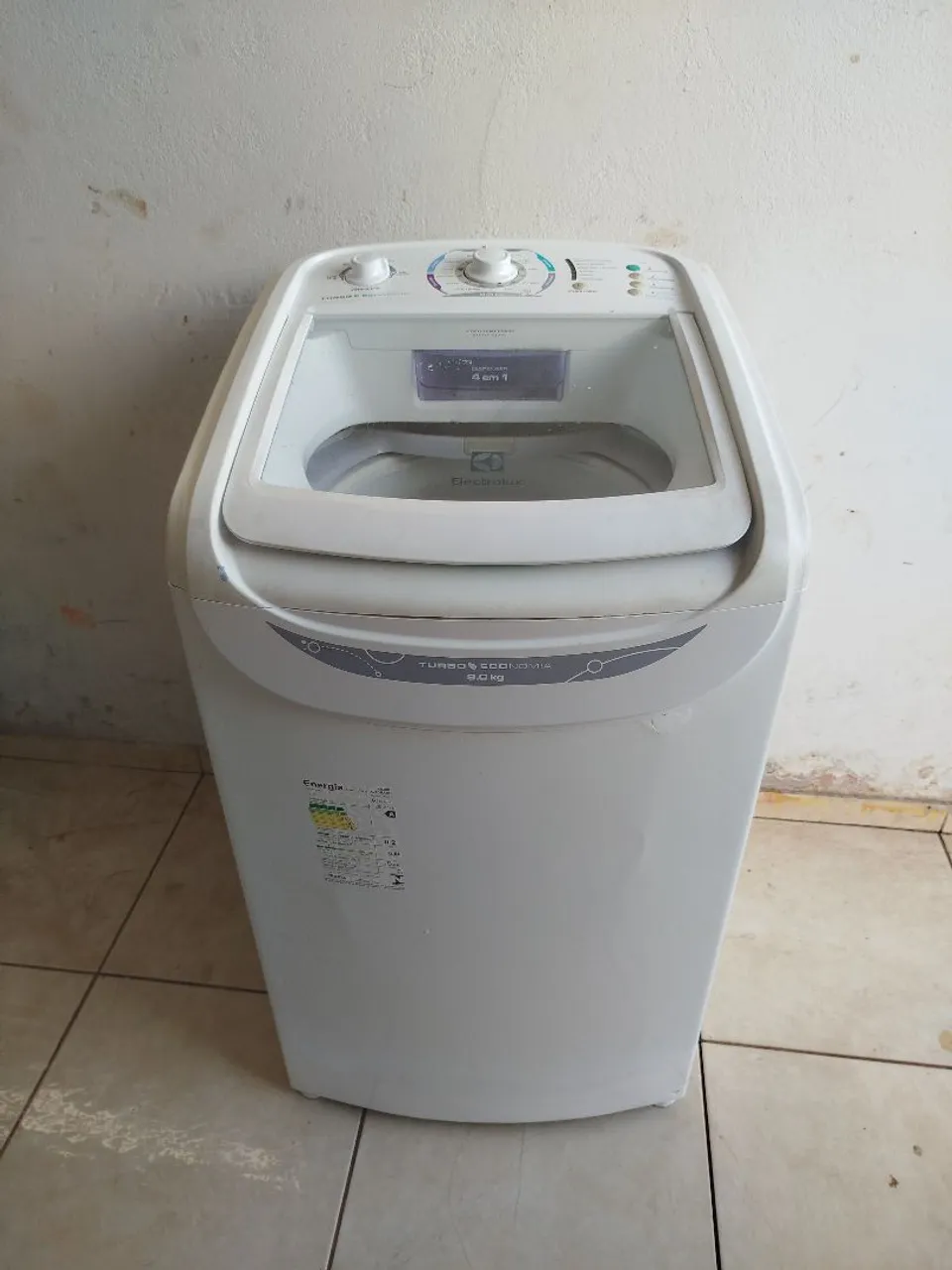 Máquina de Lavar Electrolux 8kg Turbo Economia