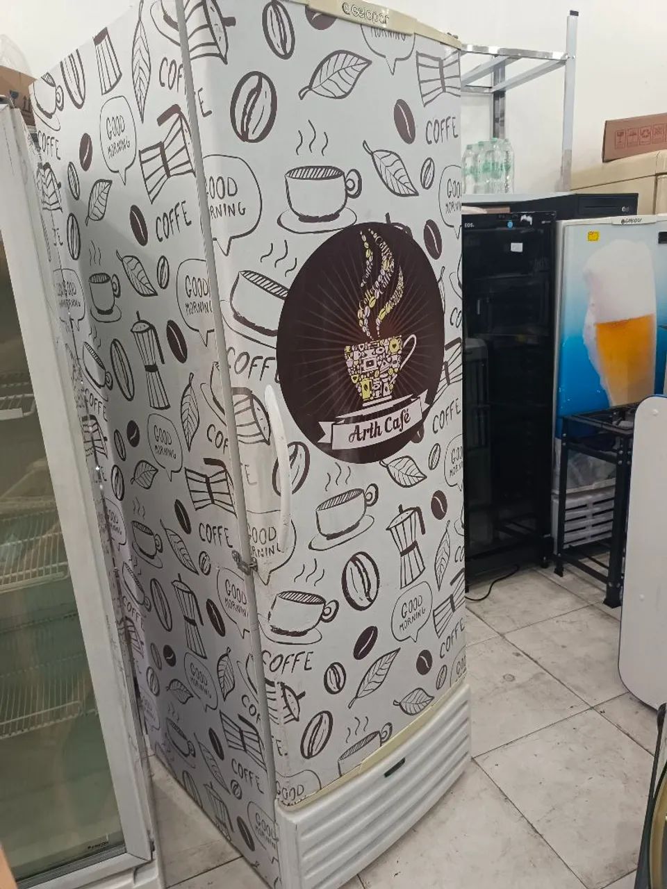 Cervejeira gelopar 570 litros 220v cabe 9 caixas de cerveja ótimo estado na garantia - Foto 6