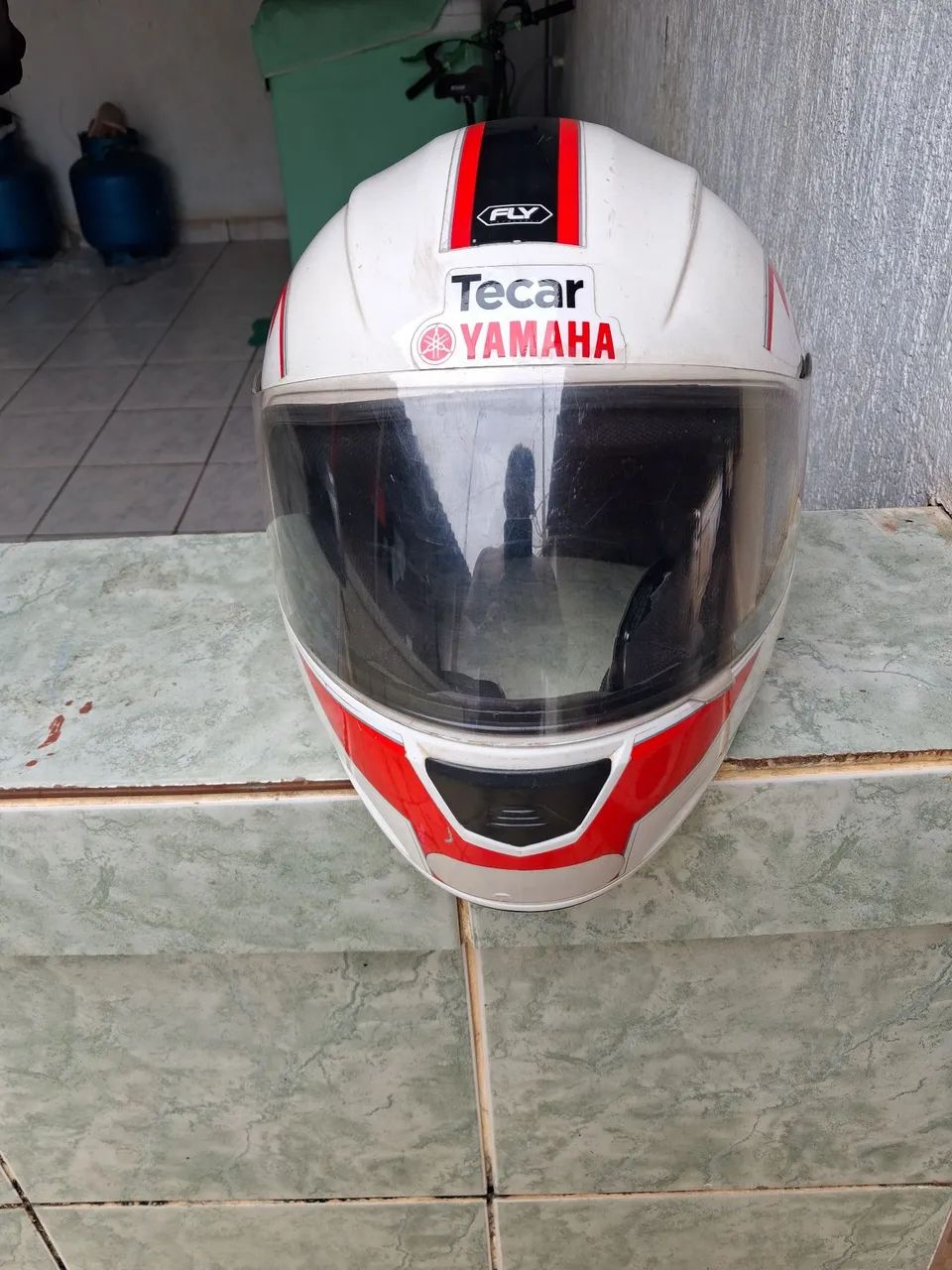 Vendo capacete,  um branco e um azul ,número 60,  - Foto 3