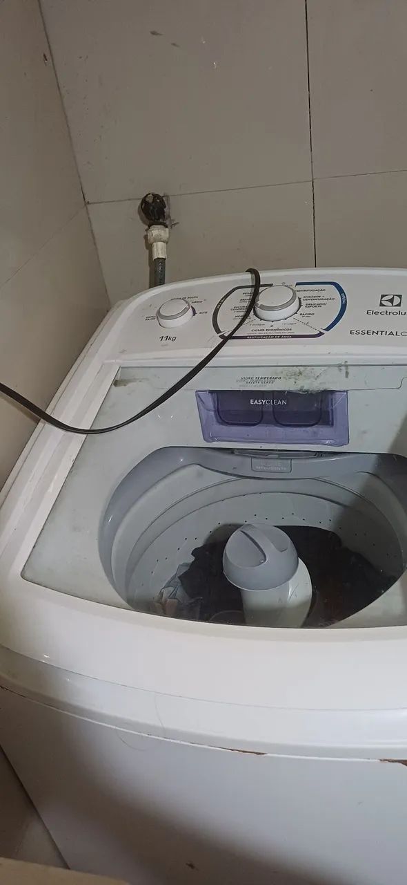Máquina de Lavar Electrolux 11kg ESSENTIAL