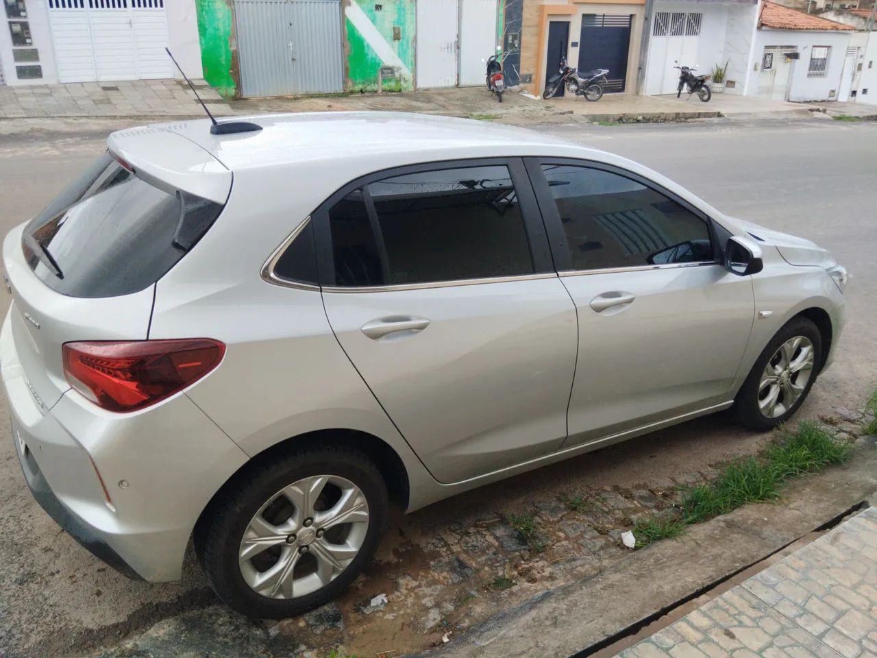Onix prime 2021 automático