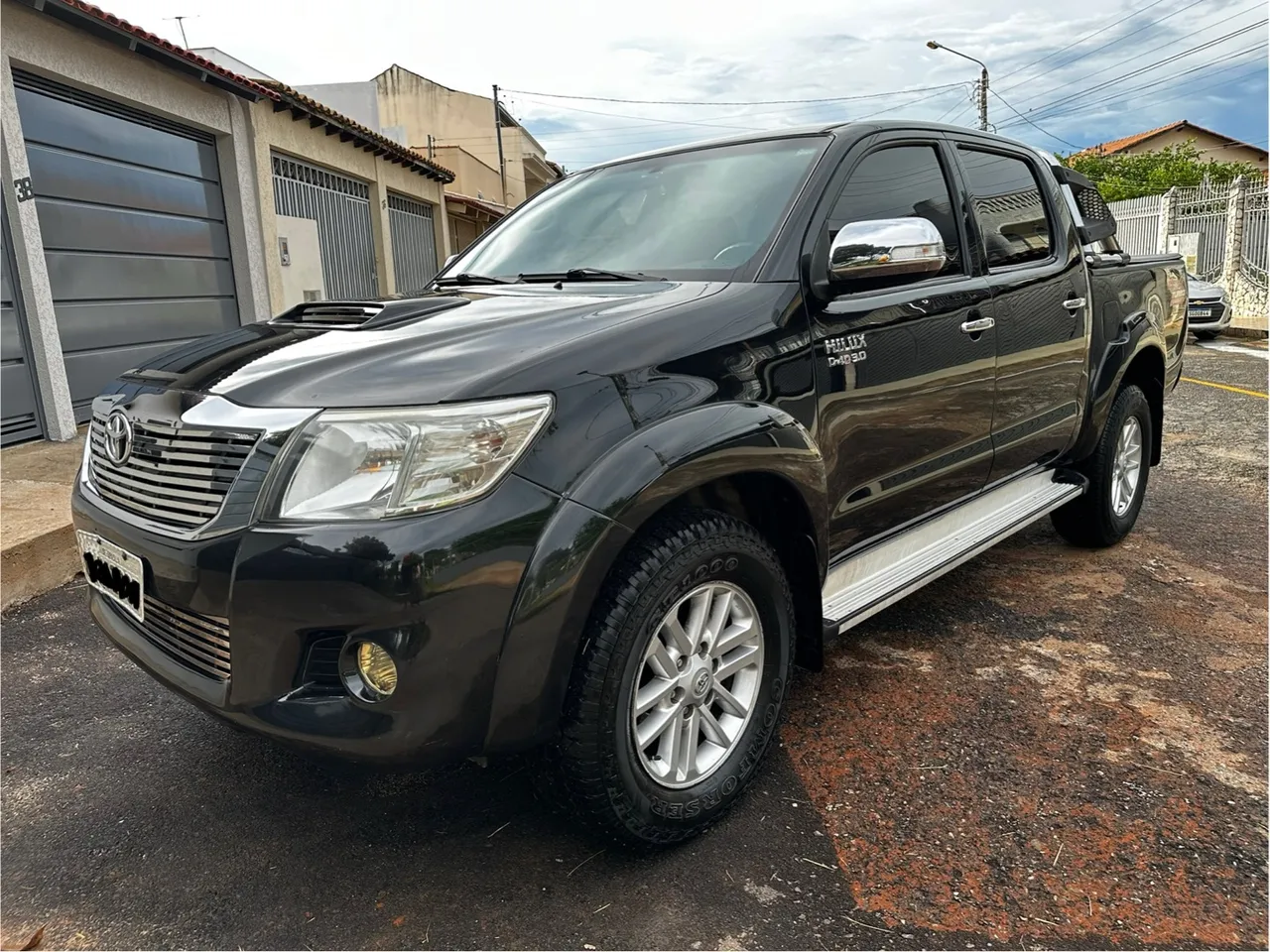 TOYOTA HILUX 2013 Usados e Novos