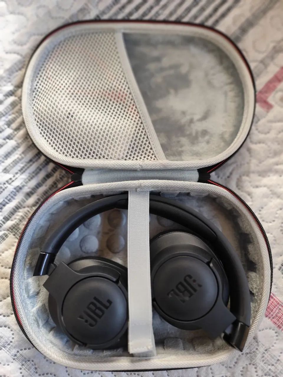 Fone de ouvido JBL original Tune 770nc - Foto 5