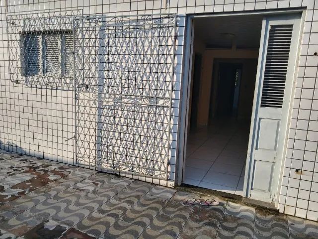 Casa em rua pública