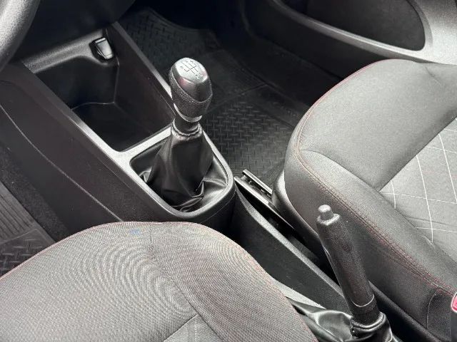 Renault Kwid Zen 1.0 Flex 12V 5P Mec. 2019 - Foto 12