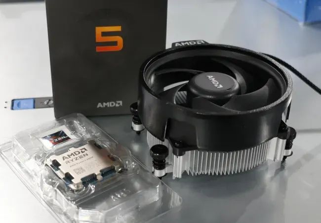 Kit AM5 Ryzen 5 8400F + Asus A620M-K Prime (GARANTIA) - Foto 6