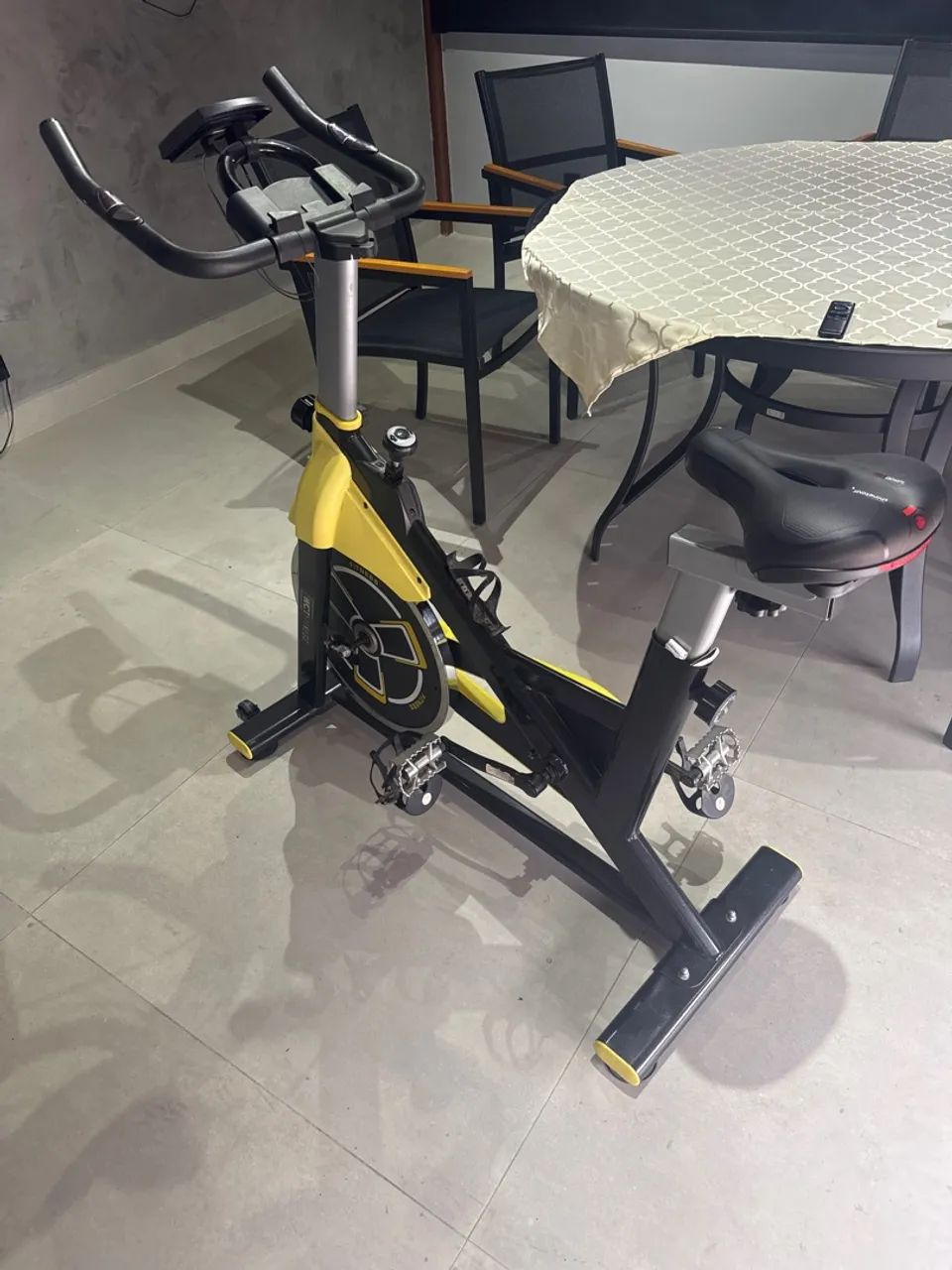 Bicicleta Ergométrica WCT 13kg