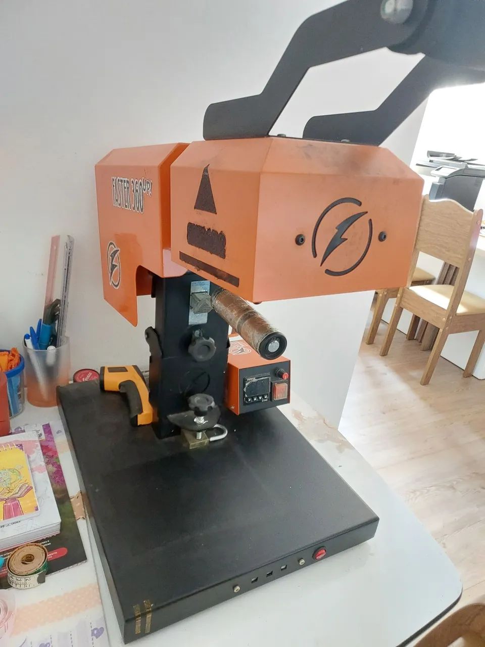 Prensa para copos Faster 360 Up com brindes - Foto 3