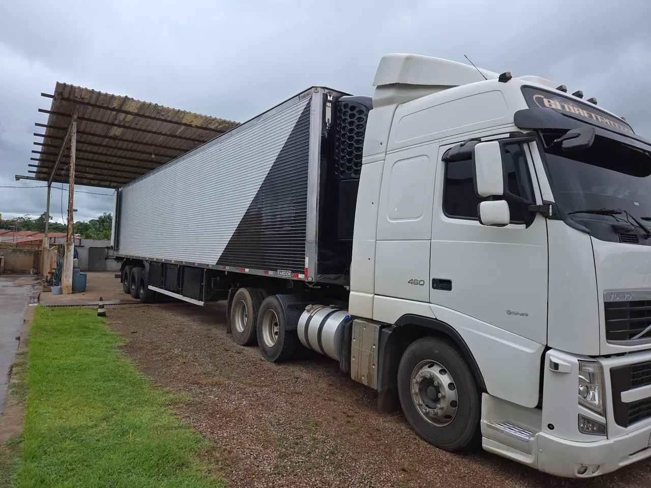 Vendo volvo 460