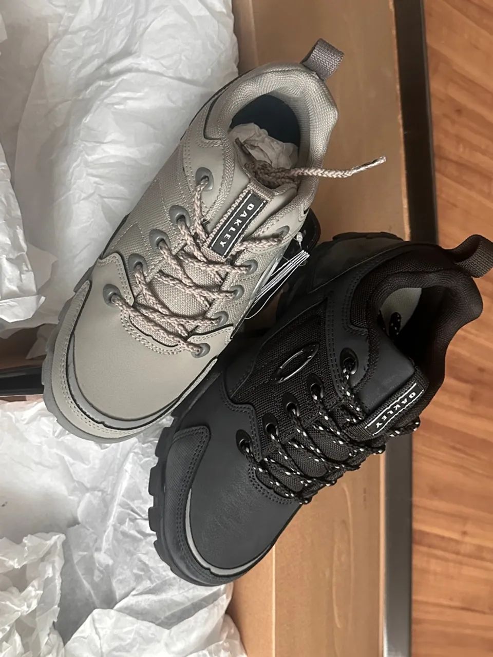 Botinha Da Oakley Stratus Preta E Rosa Tênis Oakley Stratus