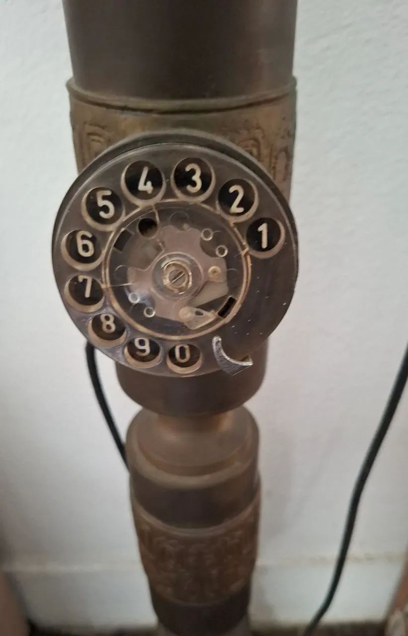 TELEFONE ANTIGO COM PEDESTAL  - Foto 2