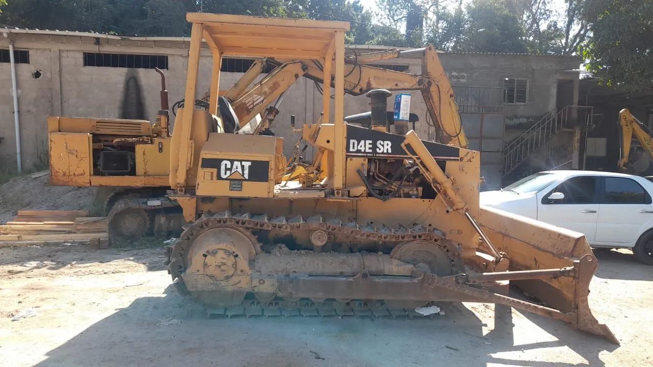 Trator D4E SR 1997 - Foto 2