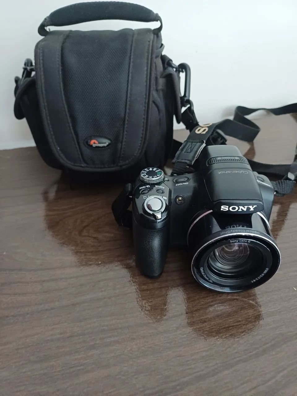 Câmera Sony Cyber-shot DSC-H300