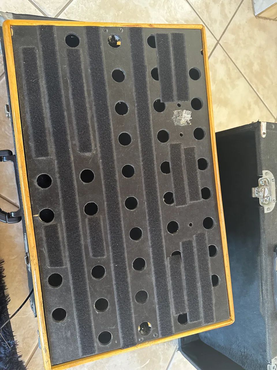 Board 42x32