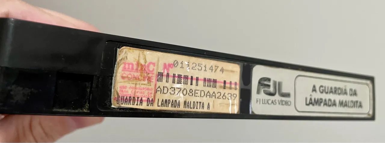 A Guardia da Lâmpada Maldita - VHS - Foto 4