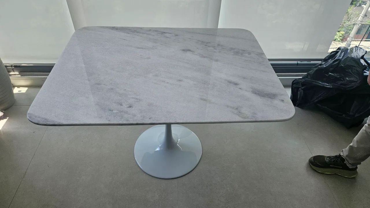 Fabricamos mesa saarinen tulipa + tampo retangular 1.40x0.80 espirito santo  - Foto 2