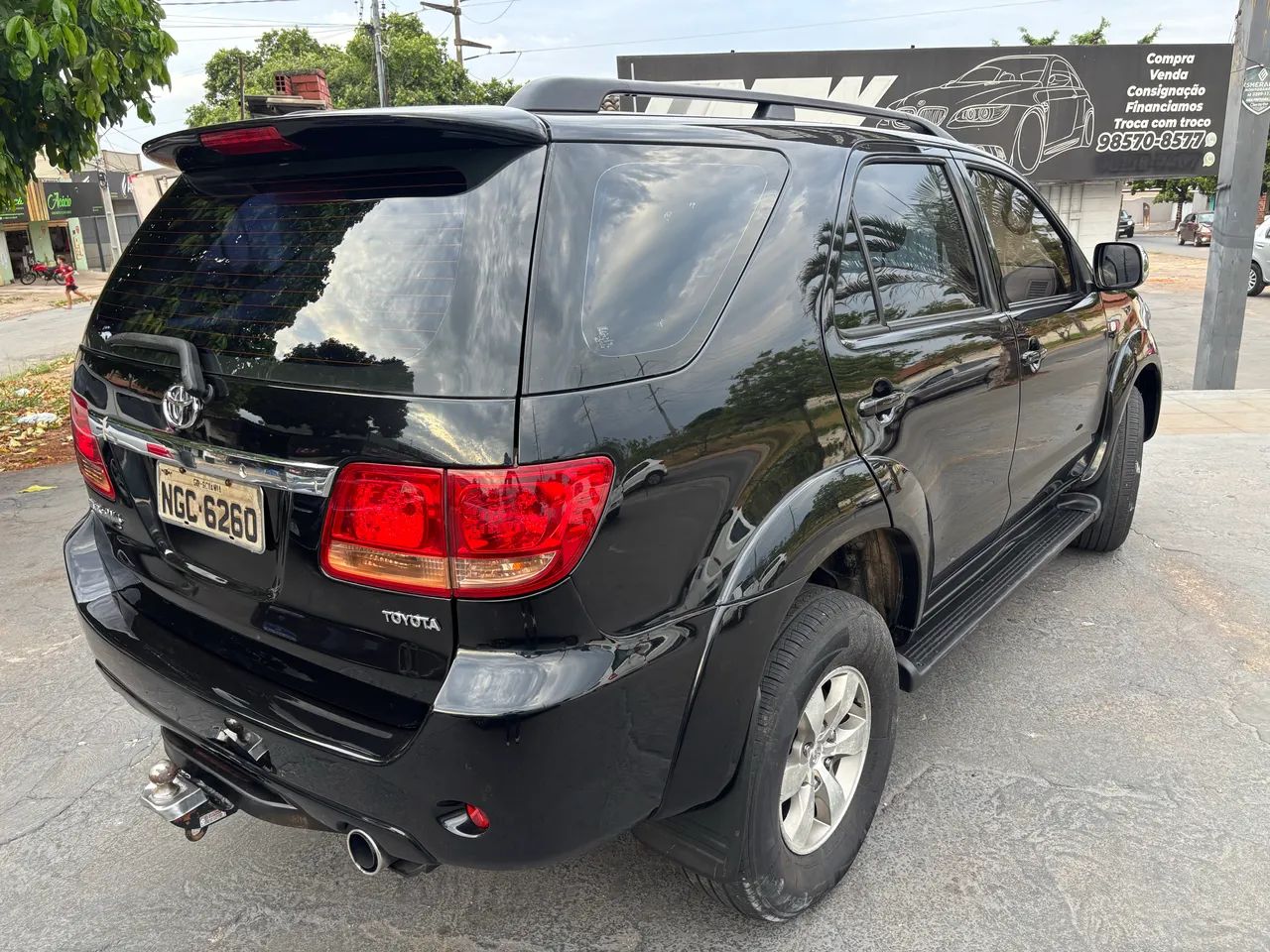 Toyota Hilux SW4 SRV D4-d 4X4 3.0 TDI Dies. AUT 2006 - Foto 2