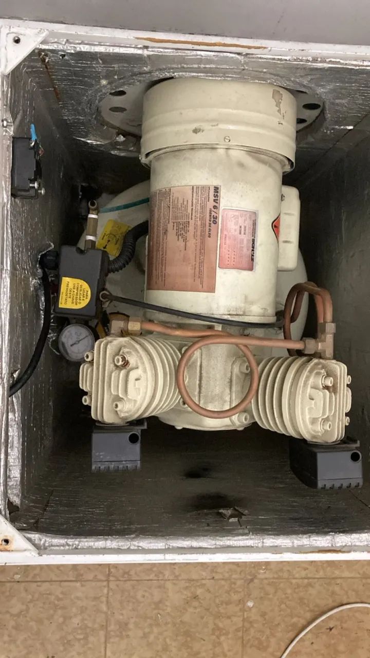 Compressor  com caixa abafador de ruídos - Foto 4