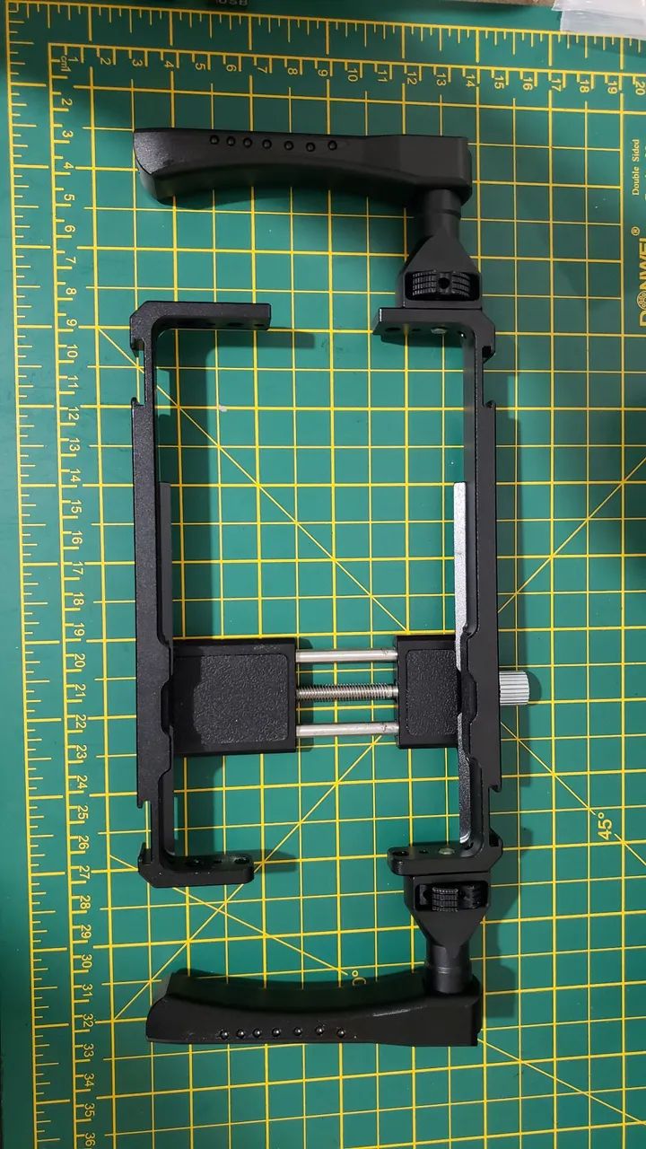 CAGE SMARTPHONE  UNIVERSAL EM METAL - Foto 3