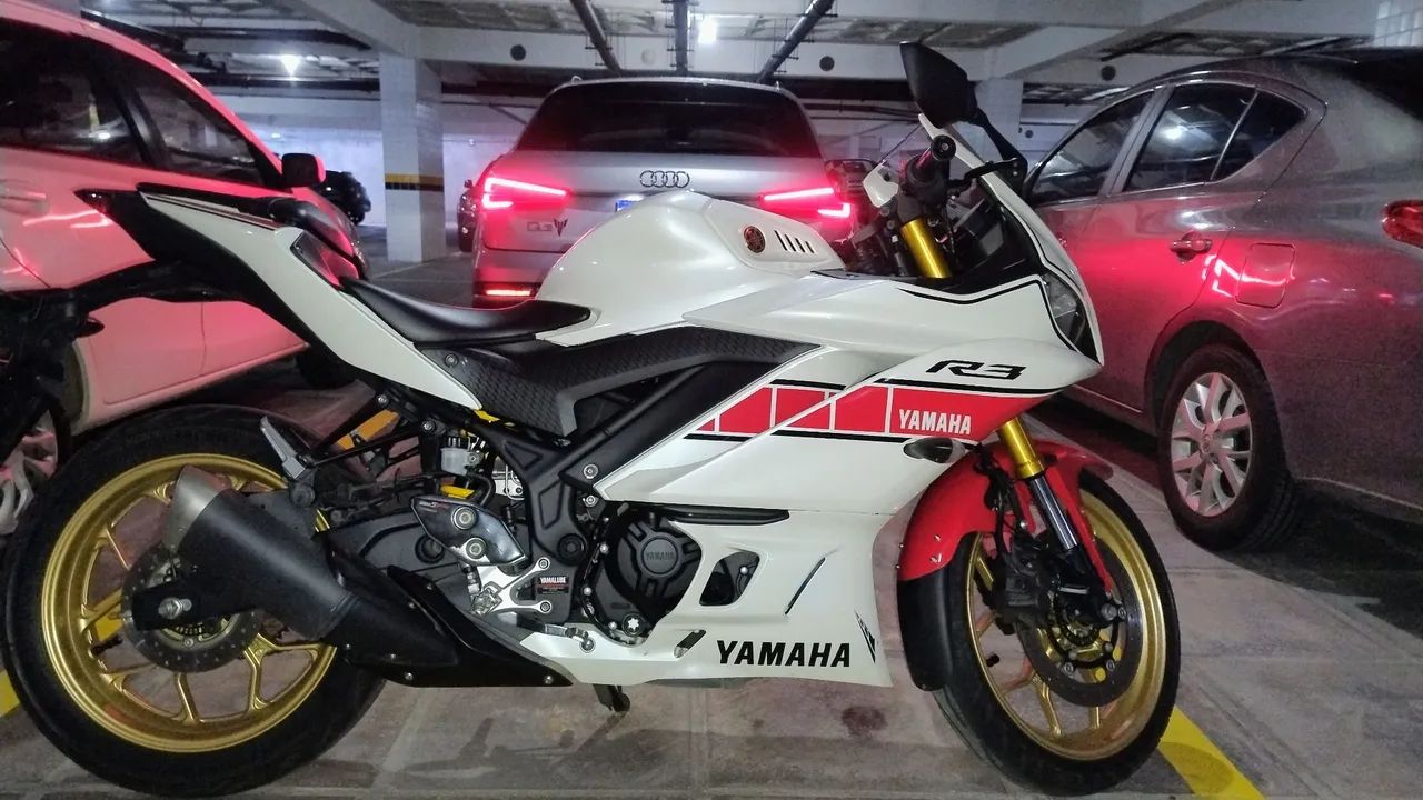 R3  Yamaha EXTRA. IPVA 2025 JÁ PAGO (BAIXEI ,MENOR VALOR DO OLX)