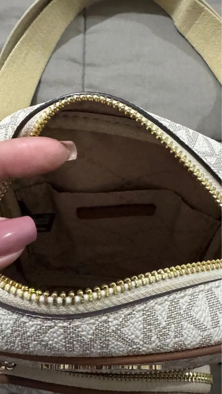Bolsa Michael Kors feminina - Foto 4