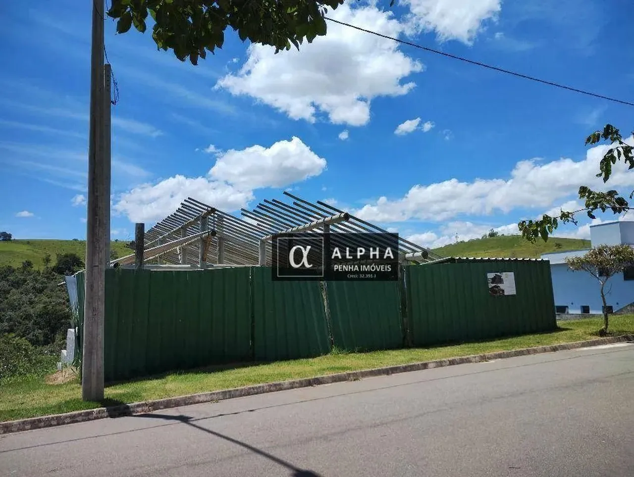 Lote para vender em condomínio fechado em Itatiba SP