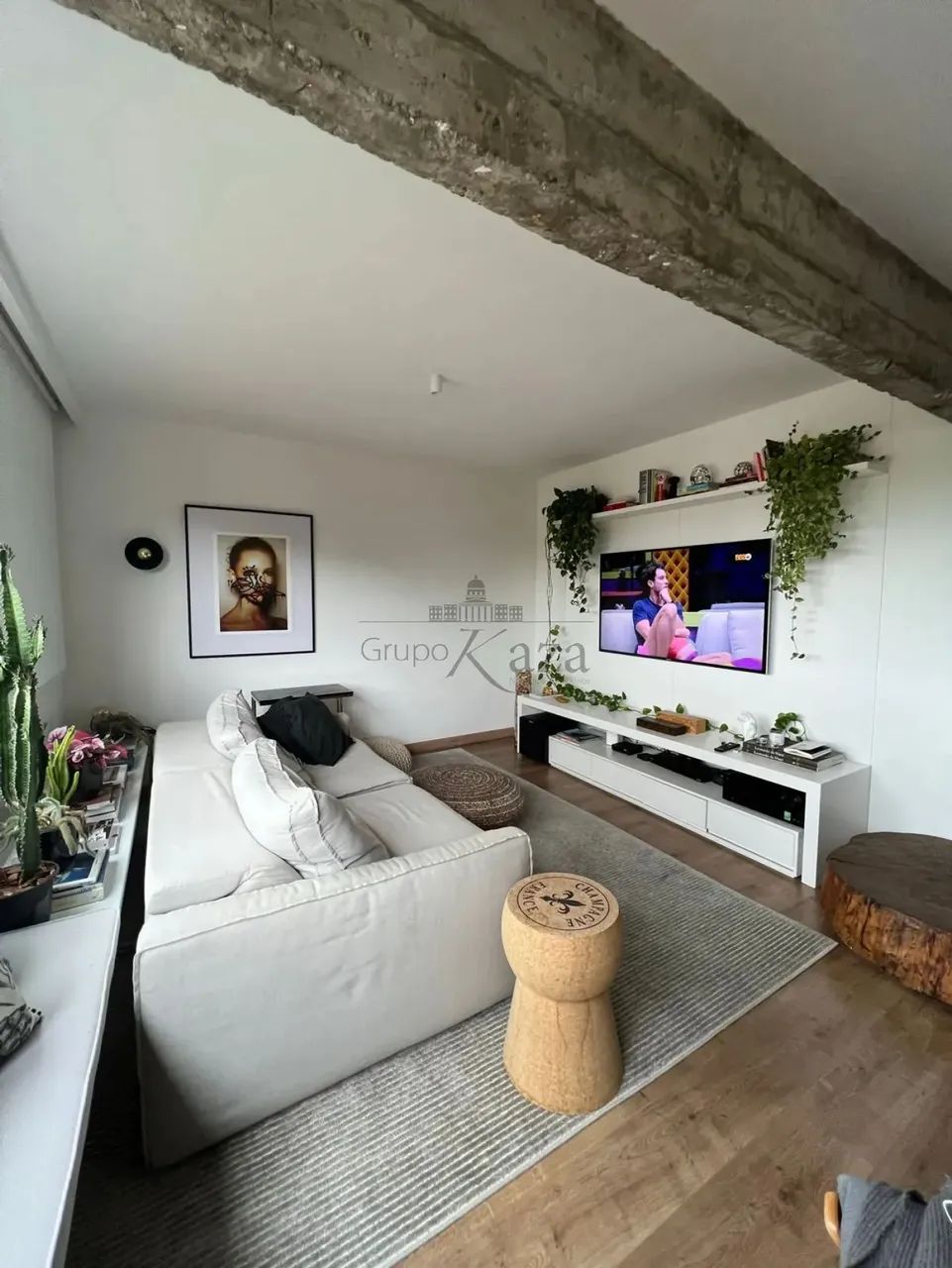 Apartamento - Pinheiros - 2 Dormitórios - 97m².
