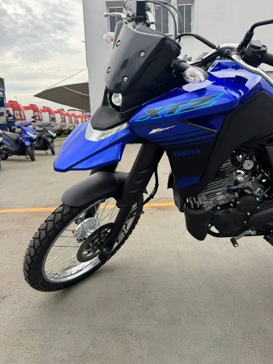 YAMAHA| XTZ LANDER 250 ABS 25/25 + EMPLACAMENTO + CAPACETE GRÁTIS