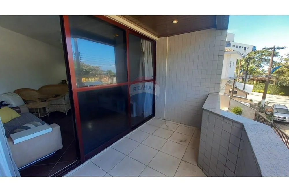 Apartamento a venda na Praia do Tombo, Guarujá, SP