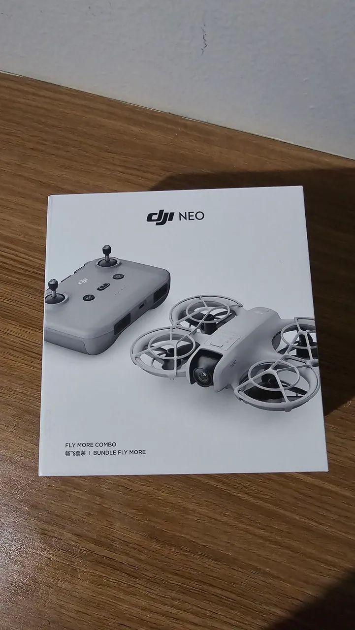 Drone DJI NEO Fly More Combo