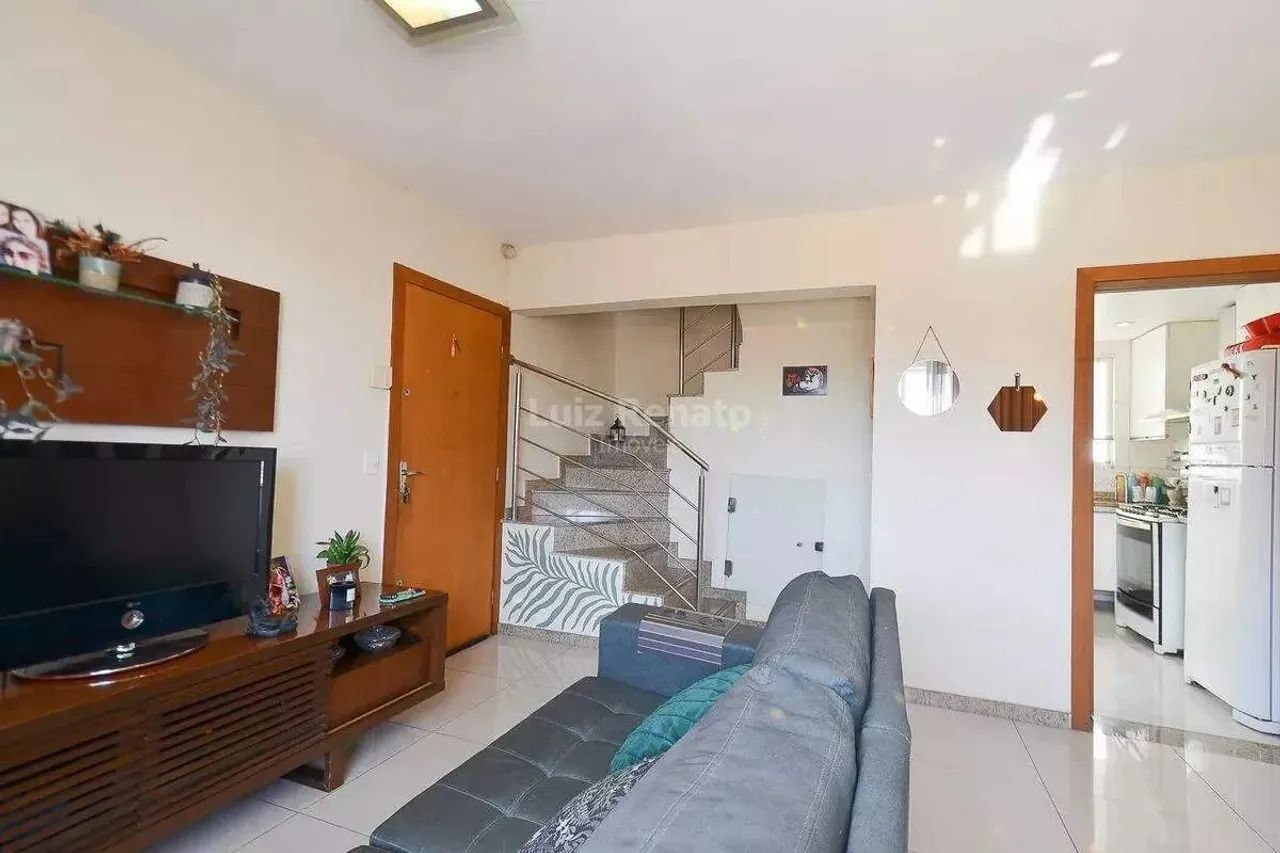 Cobertura à venda no bairro Nova Floresta