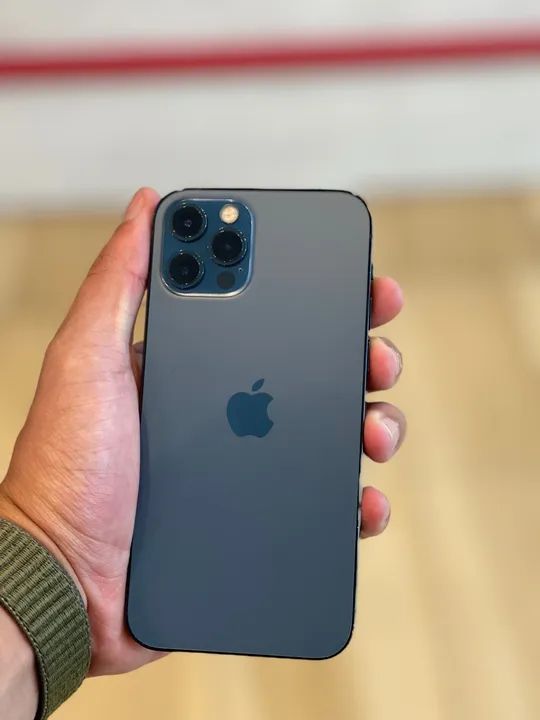 iPhone 12 Pro todo original com garantia  - Foto 3