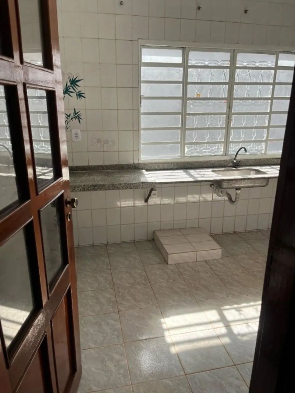 Rua B-10, QD 10 LT 19, Cidade Jardim - Foto 4