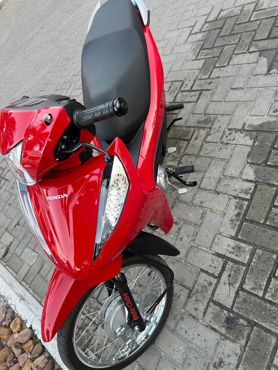 Biz 125 es 