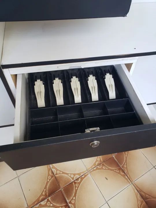 BALCÃO EM MADEIRA ( MDF ) - Foto 3