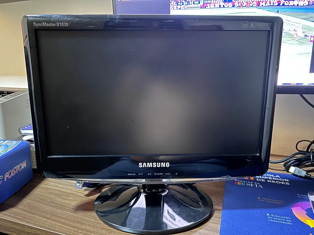 Monitor Samsung SyncMaster B1630 - 16 polegadas