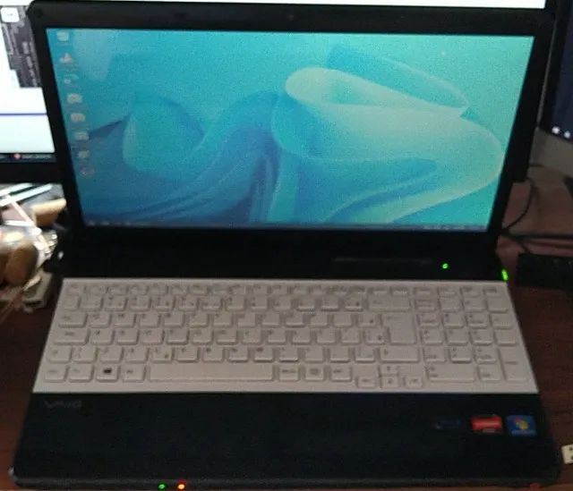 Notebook Sony Vaio original tela grande 15.6" com SSD Envio para todo o país via OLXPay.