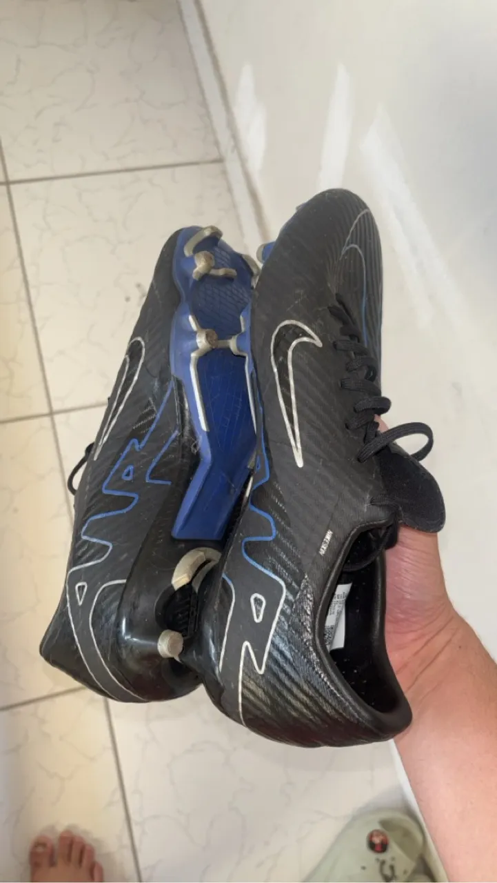 Chuteira Nike Zoom Mercurial Vapor 15 Academy Campo