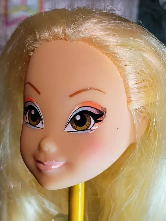 WINKS  -Barbie - Só a Cabeça da Boneca Winks Bem Novonhe e Higienizada - Antiga - Foto 3